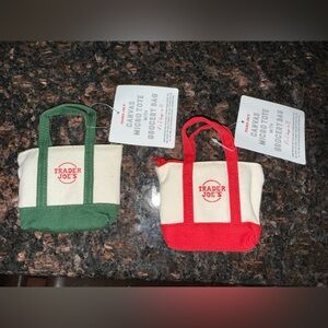 NEW TRADER JOES MICRO TOTE W/ GROCERY BAG Trader Joe's Green & Red Bundle